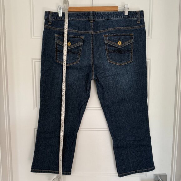 Tommy Hilfiger - Cropped Dark Wash Jeans - Size 14 - Picture 11 of 12